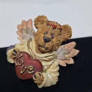 Boyds Bear Brooch with Heart